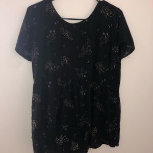 Loose fitting blouse